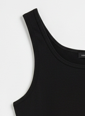 The Essential Scoop Vest - Black